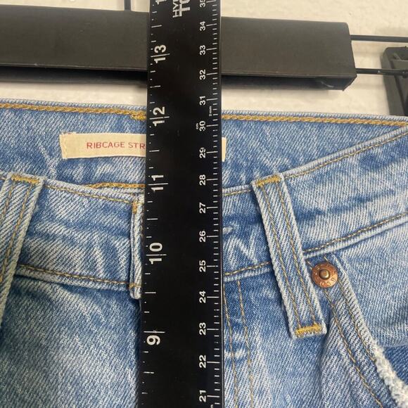 Levi's Womens Jeans Size 25 Ribcage Straight Leg Denim Blue Light Wash Casual - Picture 5 of 16